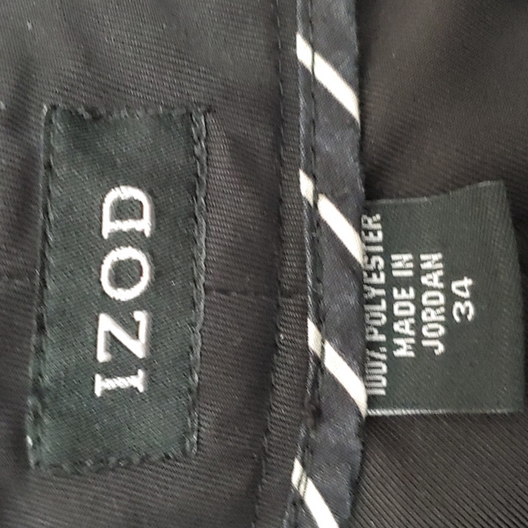 Izod Men's Size 34W Pleated Front Shorts - Picture 4 of 6